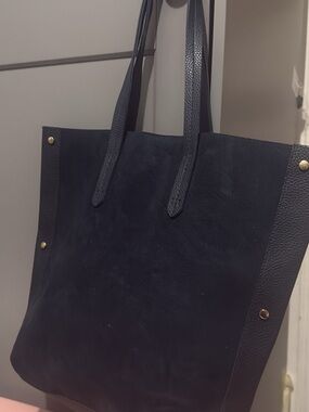 Classic Black Women's Suede Tote Bag - Minimalist Everyday Carry